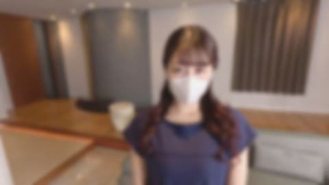 3/22日止半价【无码・完全素人・无套中出】美女和大叔，见面后立刻用浓厚口交射精！彻底被责备小穴，大量喷发！硬挺的无套肉棒激烈活塞运动，绝叫・中出！＜永久 FC2-PPV-4861396